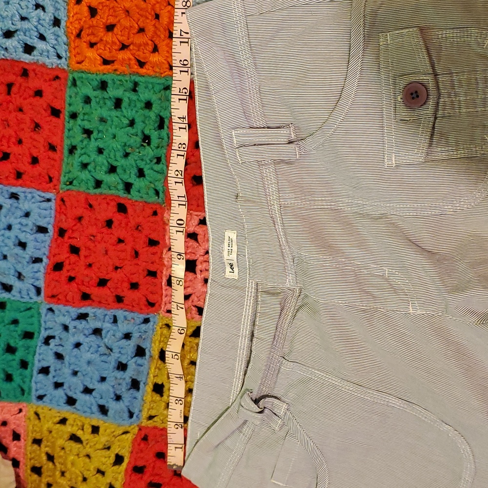 Capri pants - Picture 4 of 7